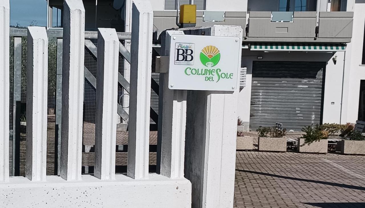 新萨尔沃Colline Del Sole住宿加早餐旅馆 外观 照片